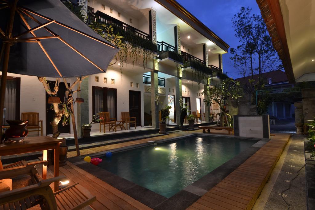 Pujihouse One Apartment Legian  Exterior photo