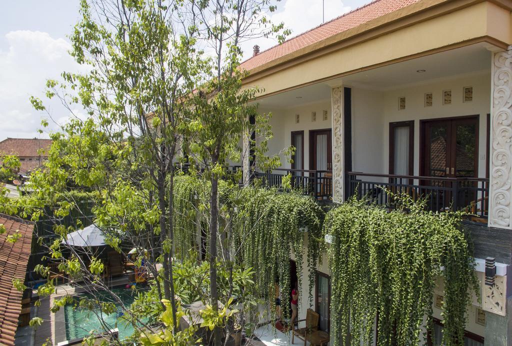 Pujihouse One Apartment Legian  Exterior photo